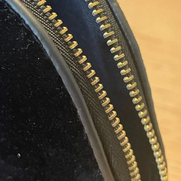 DOLCE & GABBANA BEAUTY BLACK VELVET NEW COSMETIC CASE - Picture 7 of 14